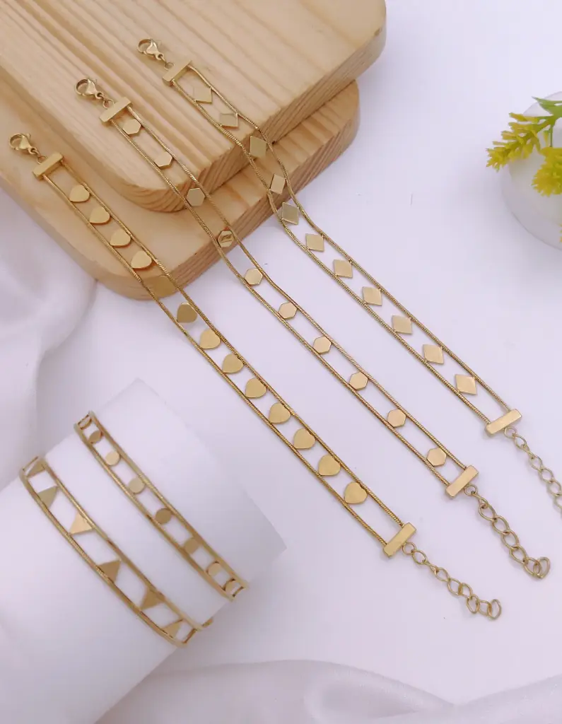 Geometric Elegance Anti-Tarnish Gold Bracelet(5 Designs)