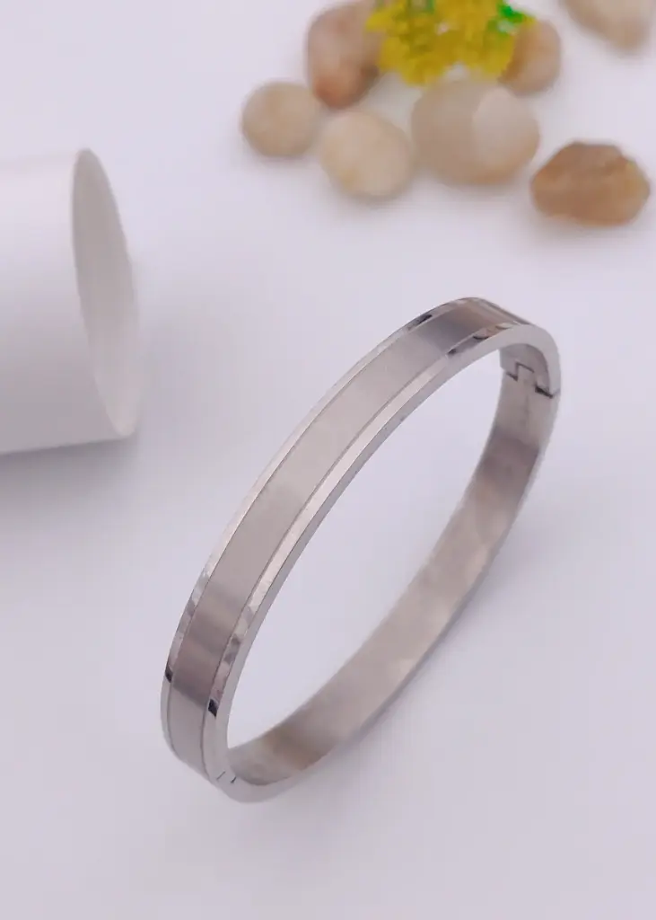 Elegant Anti-Tarnish Stainless Steel Cuff Bracelet(Unisex)