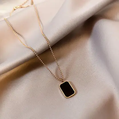 Minimalist Black Enamel Anti-Tarnish Pendant Necklace(Rose Gold)