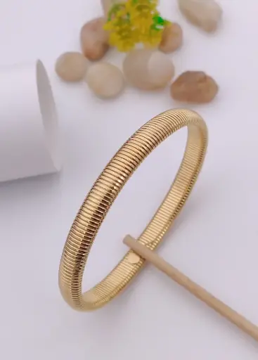 Gold-Tone Anti-Tarnish Ribbed Bracelet