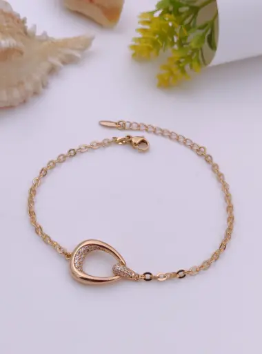 Elegant Rose-Gold Anti-Tarnish Bracelet with Crystal Accent